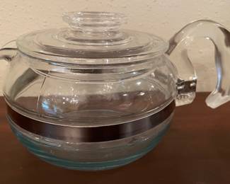 Pyrex flameware 8446 teapot (there are 2 priced individually)