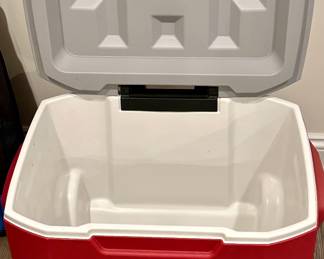 Like New Coleman Cooler with Wheels