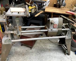 Shopsmith Mark 5 Lathe.