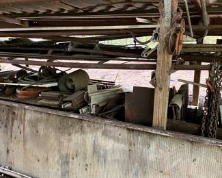 More scrap metal, welding iron, steel.  A nice ramp, chain...