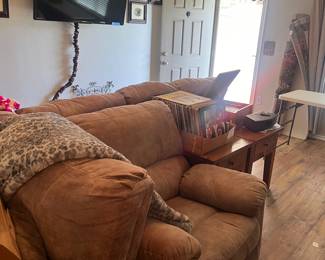 Recliner, matching love seat in a double recliner also