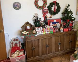 There is a small collection of holiday decorations. It's never too early to complete your collection.