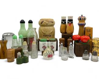 Shake It Like A Salt Shaker - Vintage Salt & Pepper Shakers	