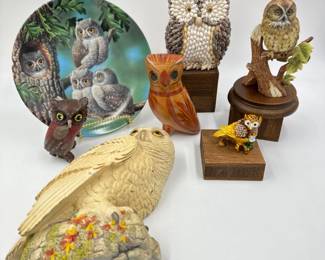 A Small Hoot! - Vintage Owls - Chalkware Snowy Owl	