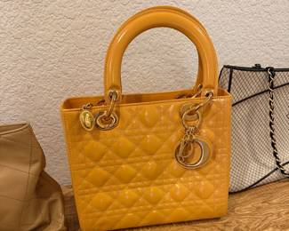 Dior Mustard Cannage Patent Leather tote (Authenticated)

