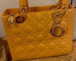 Dior Mustard Cannage Patent Leather tote (Authenticated)
