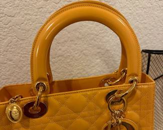 Dior Mustard Cannage Patent Leather tote (Authenticated)
