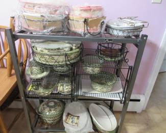 Temp-Tations dishes bakeware collectible - New in boxes and some on display. At least 4 different patterns.