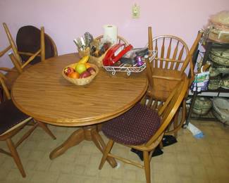 small oak drop leaf table and 4 chairs