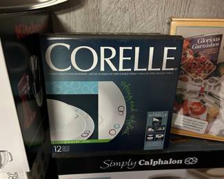 New Corelle  dish set 