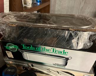 Fish poacher new in box 