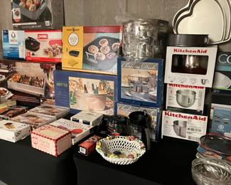 Assortment of new item 