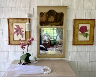 BEAUTIFUL DECOR THROUGHOUT