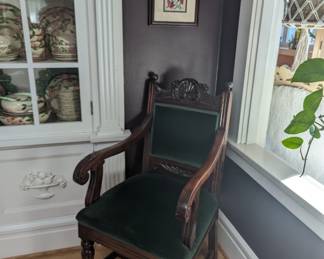 Captains chair of a full 10 chair dining set. 2 armed chairs, 8 side chairs. All solid. Emerald velvet is in really great shape, as is the foam.