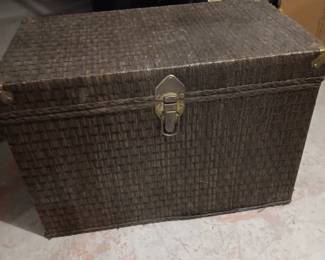 Wicker trunk