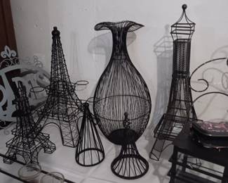 Eiffel Tower / Paris pictures and decor