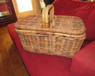 Heavy rattan picnic basket