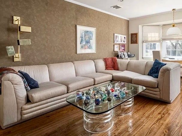 VINTAGE 80'S SECTIONAL SOFA