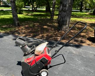 Toro Powerlite snow blower