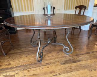 Round dining table with metal base