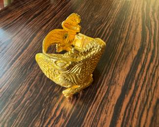 Kenneth Land Alligator cuff