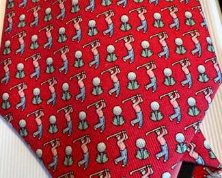 Vineyard Vines golf tie