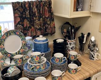 Fantasia dinnerware set