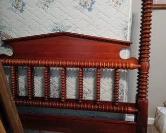 Davis bedrframe