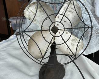 Eskimo antique fan spiderweb