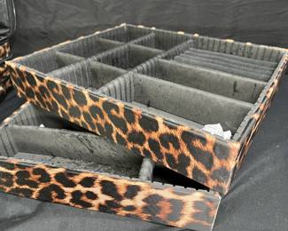 Lori Griener MakeUp Case & Behind Door Organizer