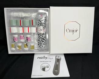 NEW Naily by Emjoi Micro Manicure Kit
