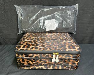 Lori Griener MakeUp Case & Behind Door Organizer