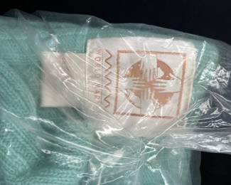 New World Market Lambswool Cable knit Blanket