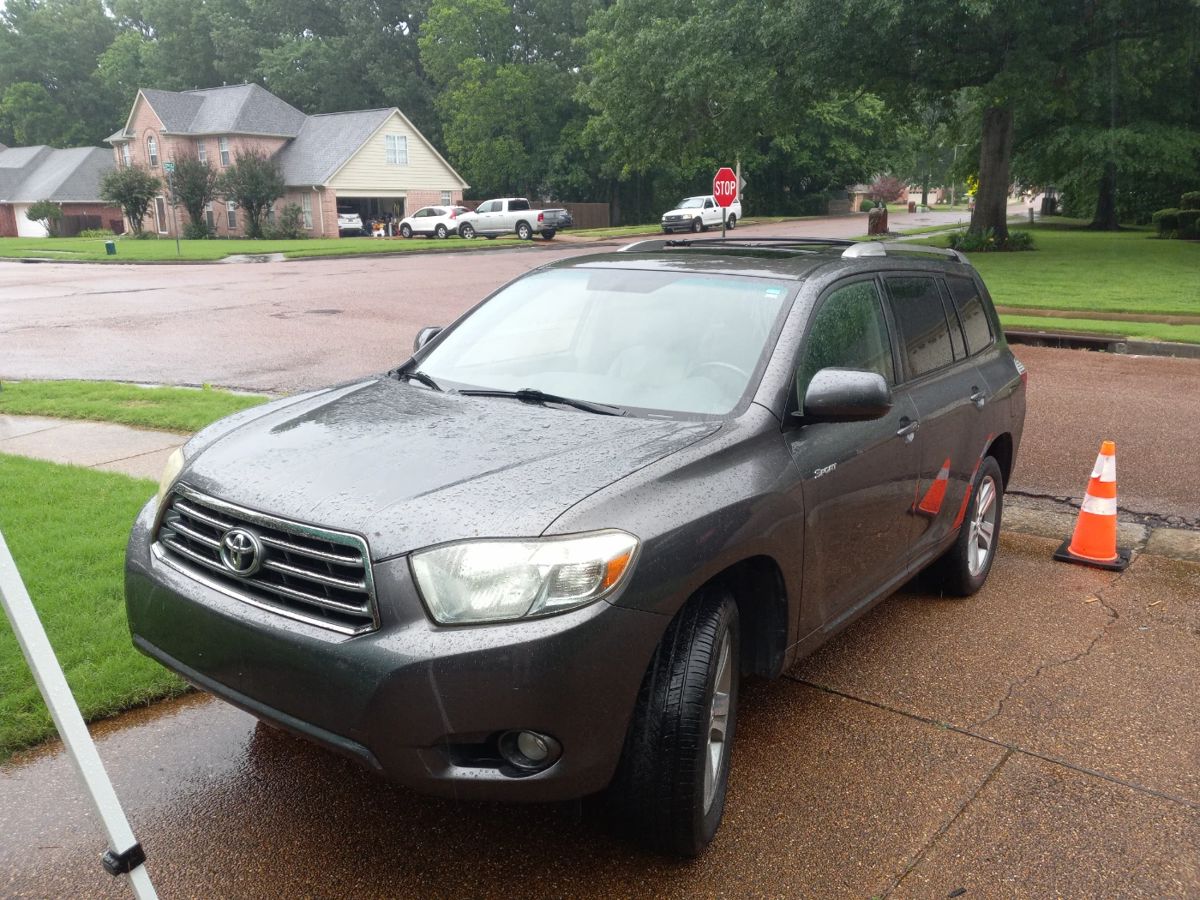 Collierville Estate Sale 50 Off Monday! starts on 5/18/2024