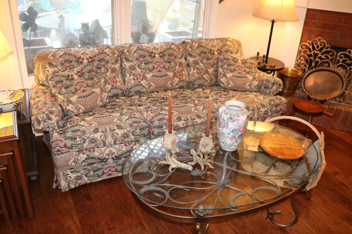 Collierville Estate Sale 50 Off Monday! starts on 5/18/2024