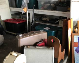 vintage luggage suitcases