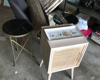 contemporary chairs, side tables, area rug