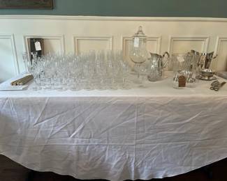 Gorham Lady Anne crystal - set of 12 - 4 piece setting
Champagne flute, Iced Tea Glass, Water Goblet, Wine Glass