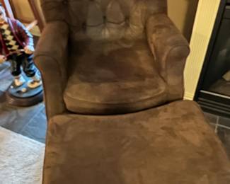 Chair / Ottoman