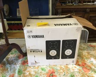 New speakers Yamaha