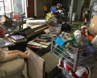 Free items in the middle