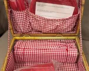 Elizabeth Arden Picnic Basket