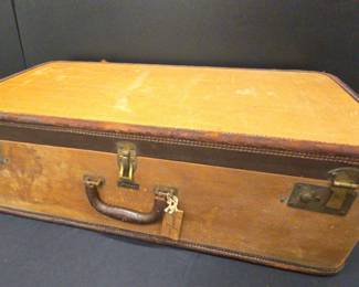 Vintage Amelia Earhart Suitcase With Key