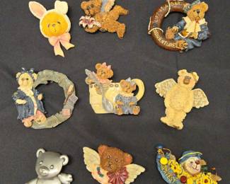 Collection Of 9 Decorative Pins Brooches