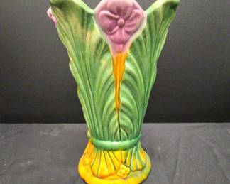 Decorative Floral And Leaf Vase