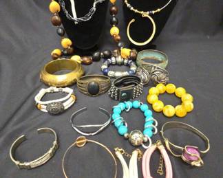 Gorgeous Chunky Statement Piece Costume Jewelry Lot