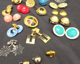 Mixed Lot Of Clipon Earrings