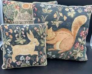 Vintage Pillow Collection 