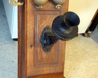 Antique Wall Mount Crank Telephone