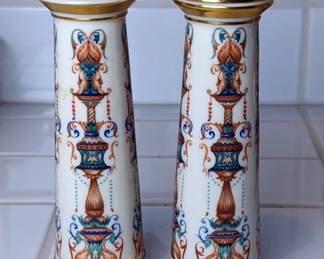 Lenox "Lido" 24K Gold Salt Shaker And Pepper Mill Set, 8" Tall